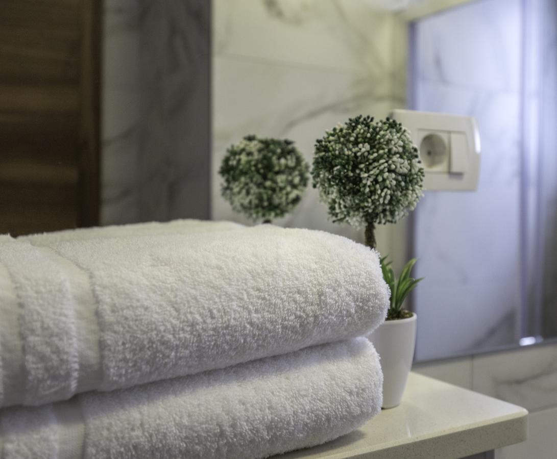 Lux Apartments Petar Baška Voda Kültér fotó