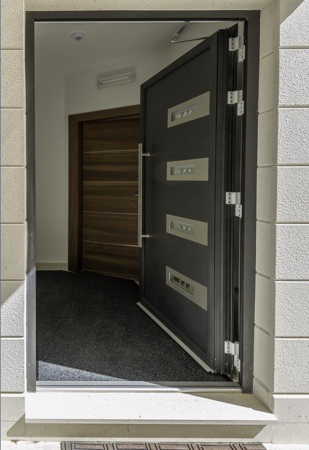 Lux Apartments Petar Baška Voda Kültér fotó
